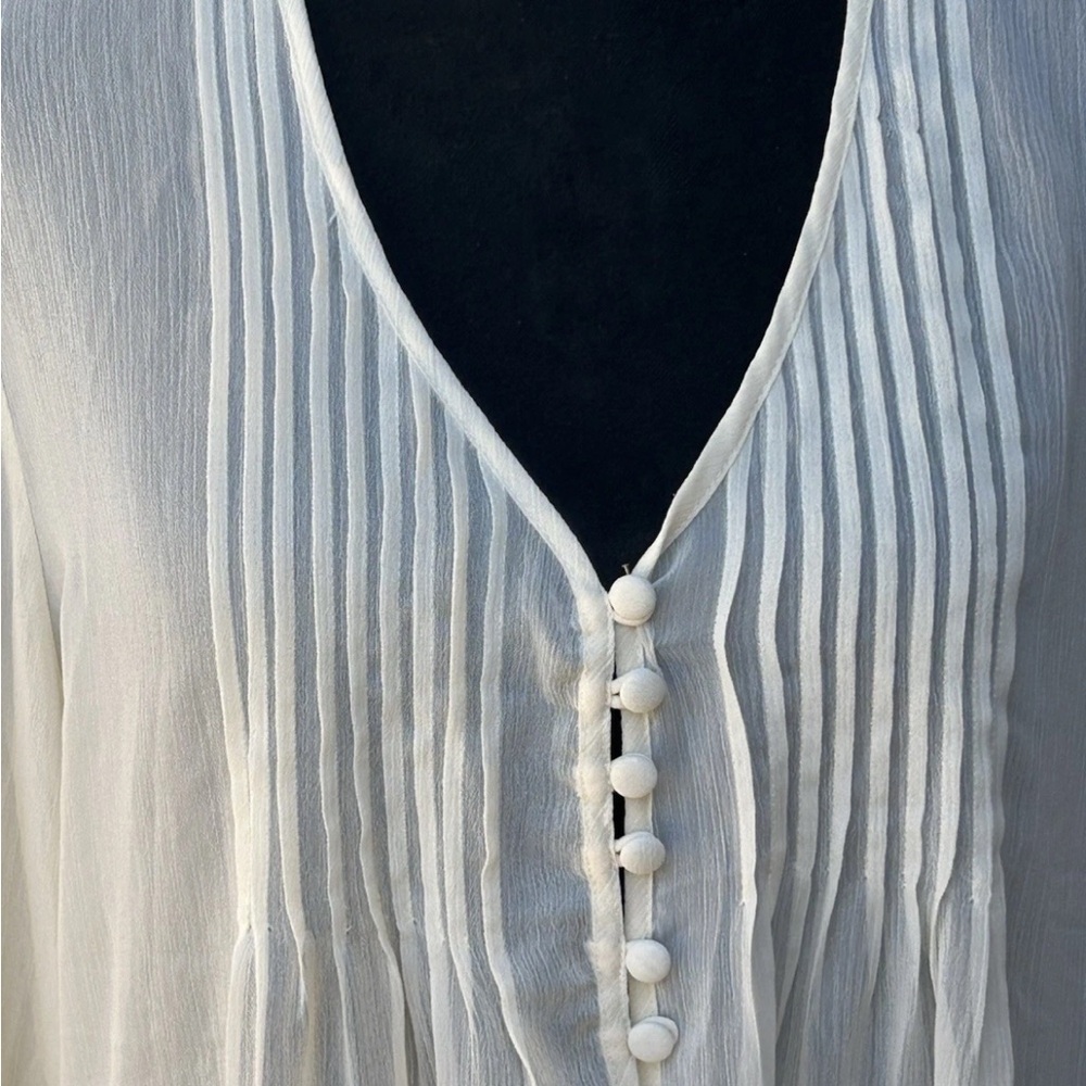 BFA Classics 6 Button Crochet Lace Topper Cardigan Medium Ivory Chiffon EC‎ - Picture 4 of 13
